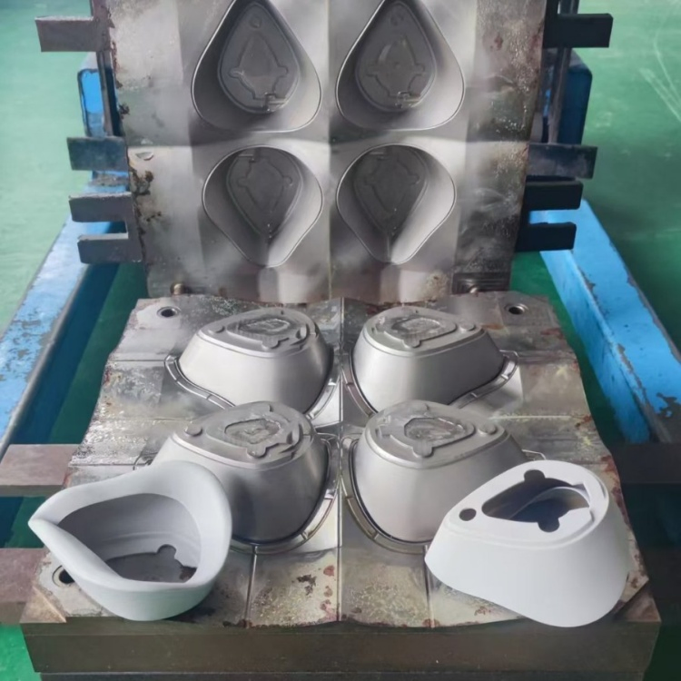High-Quality Custom Injection Silicone Rubber Parts Mold for Medical Devices, Electronics, and Aerospace Use