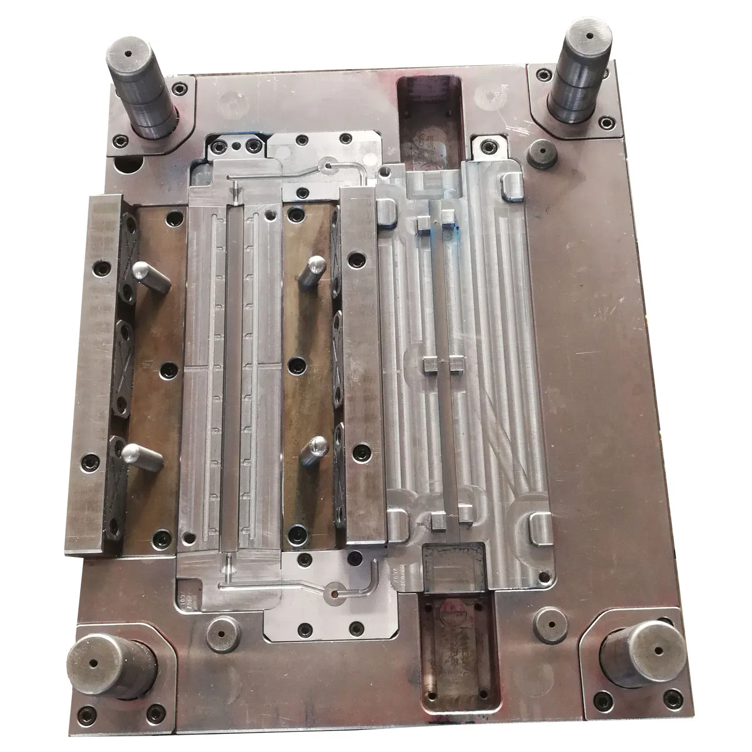 Custom High Precision Electronic Connector Mould for Plastic Electronical Parts