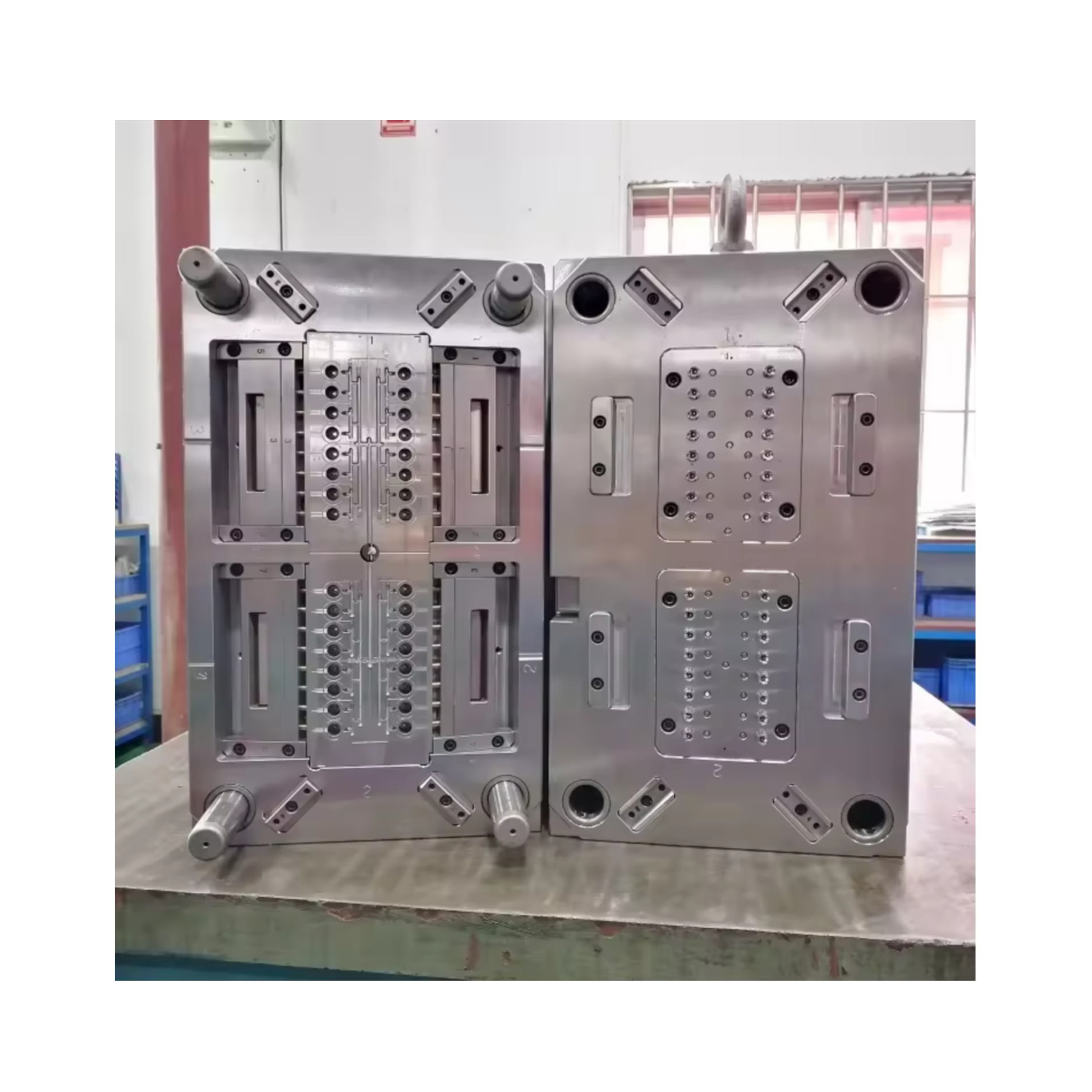 Manufacture Precision Plastic Mold Emulsion Pump All Plastic Pump Head Spray Pump
