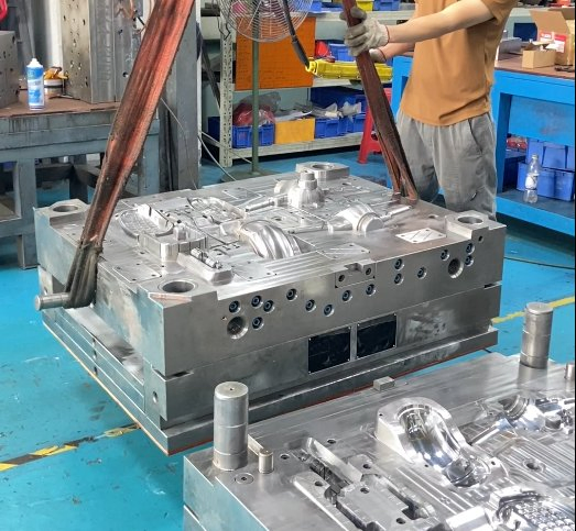 High Precision Custom Plastic Injection Mold ODM Molding Mould OEM Tooling Tool Service for Auto Home Appliance Electronic Medical