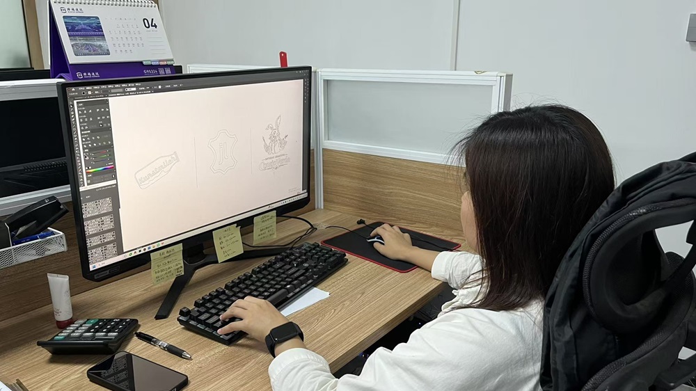 Engineering design and technical drawing for mold components