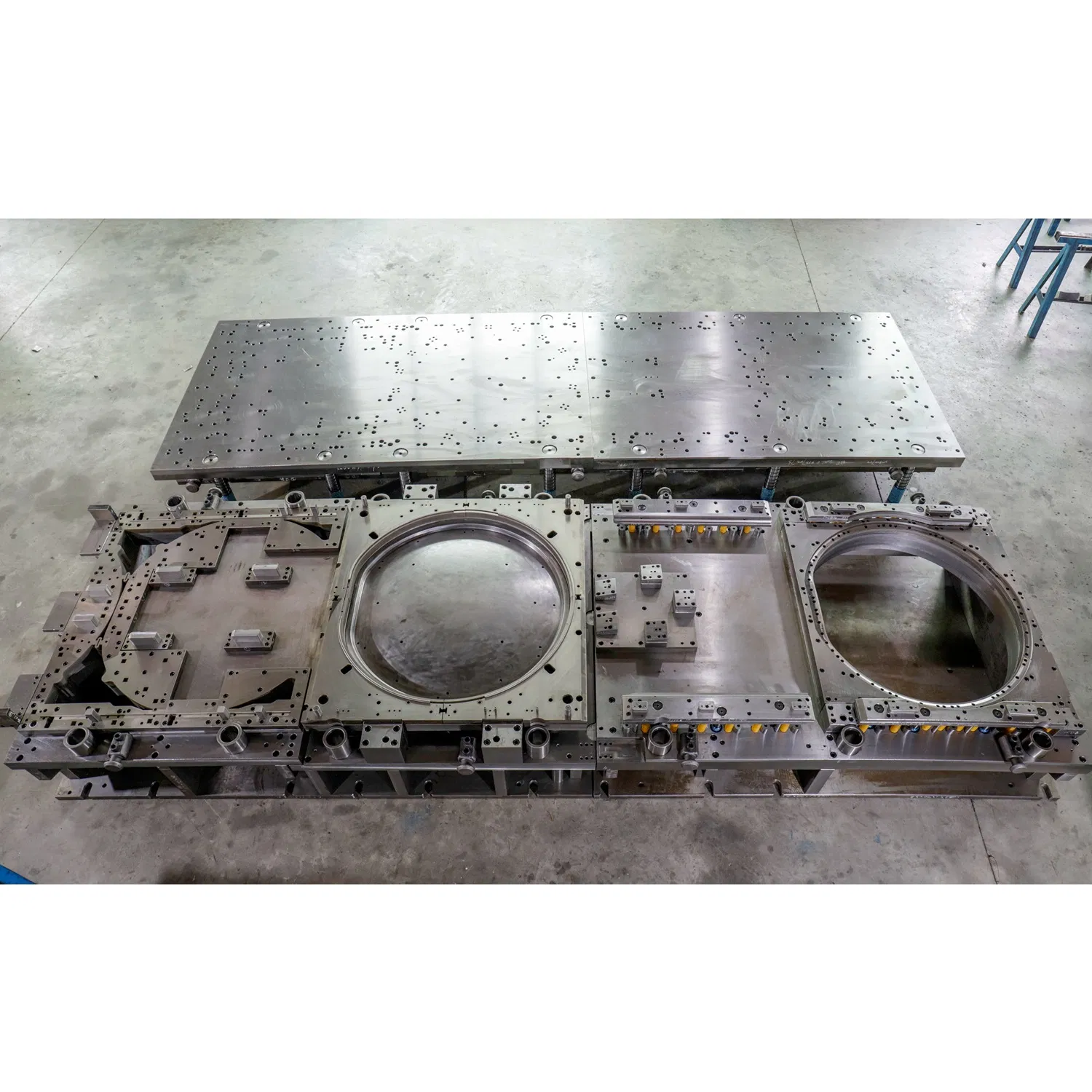 800t Press Big Die Tooling Metal Drawing Forming Punching Progressive OEM ODM Stamping Mold for Home Appliances Automotive Car Electronics Industry Holder Parts