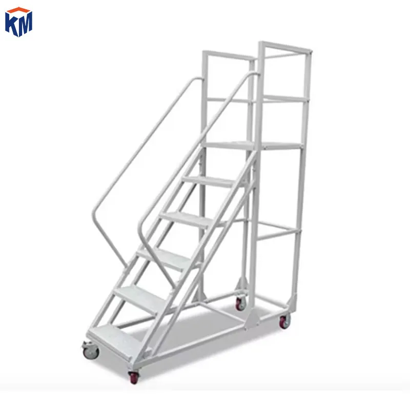 Mobile Climbing Ladder Display