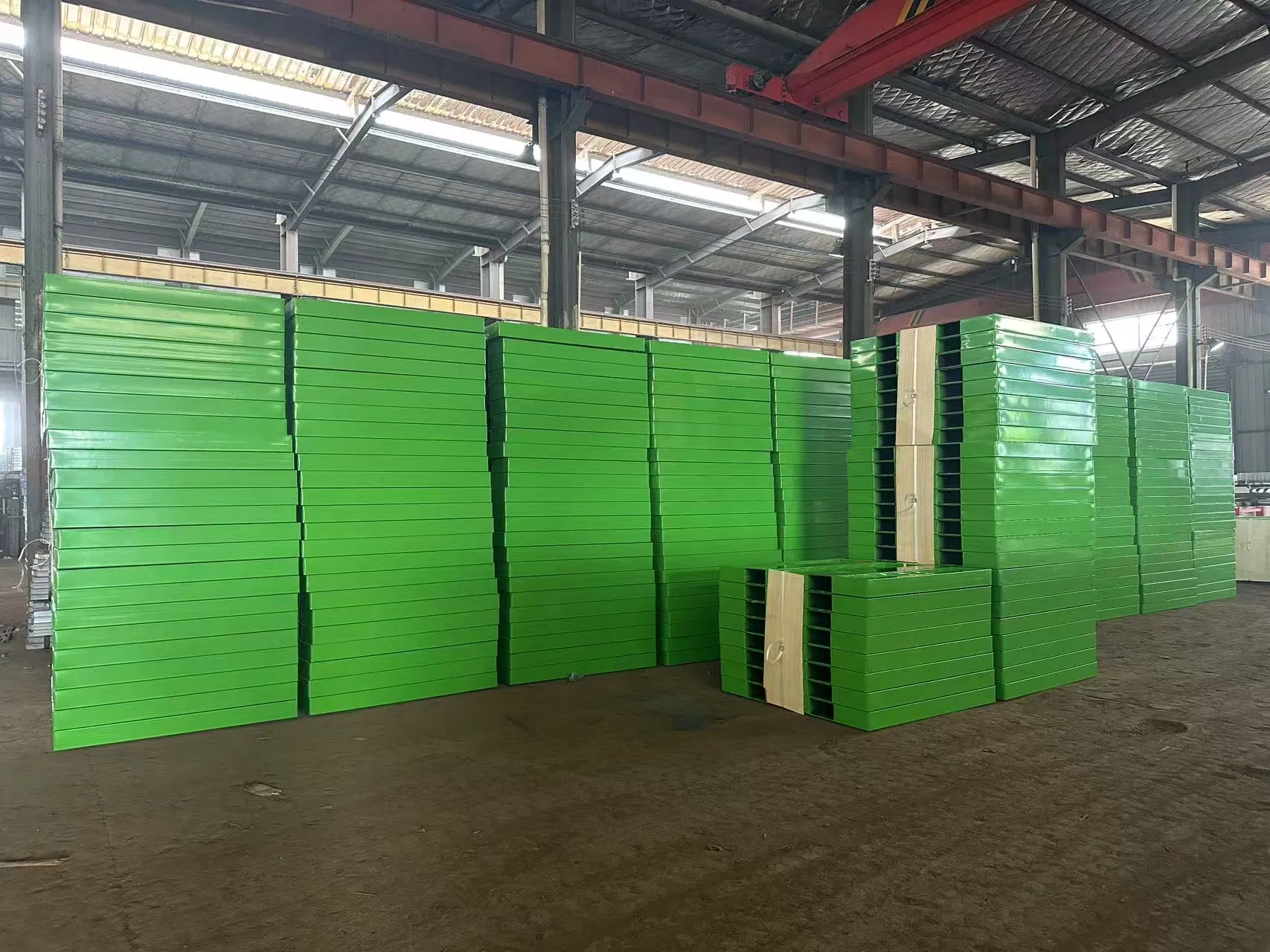 Fire-Resistant Iron Pallet - Resistant to Wear and Insect Infestation