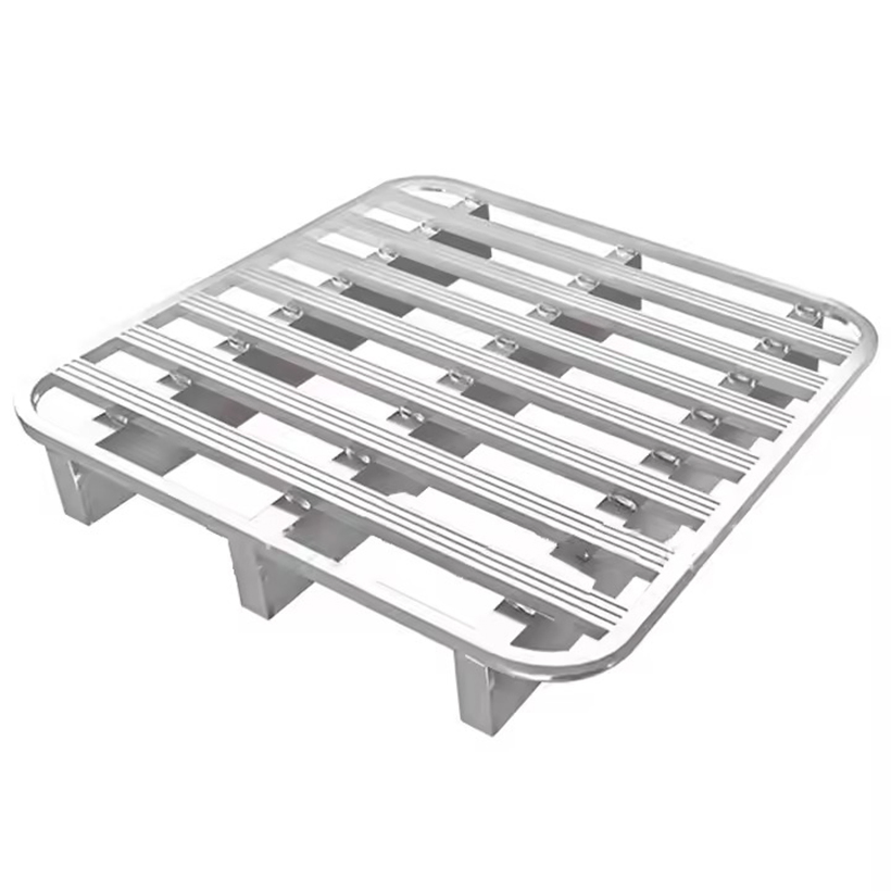 Heavy-Duty Moisture-Proof Iron Pallets for Logistics and Backboards Forklifts Storage Fabrication Services