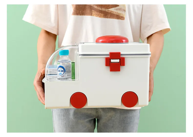 First Aid Box Display 14