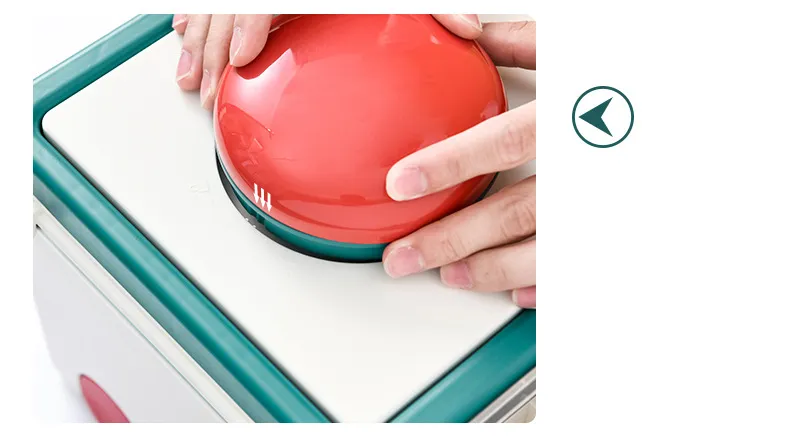 First Aid Box Display 10