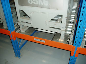 Live Racking System for Enhanced Efficiency in Warehouse Storage