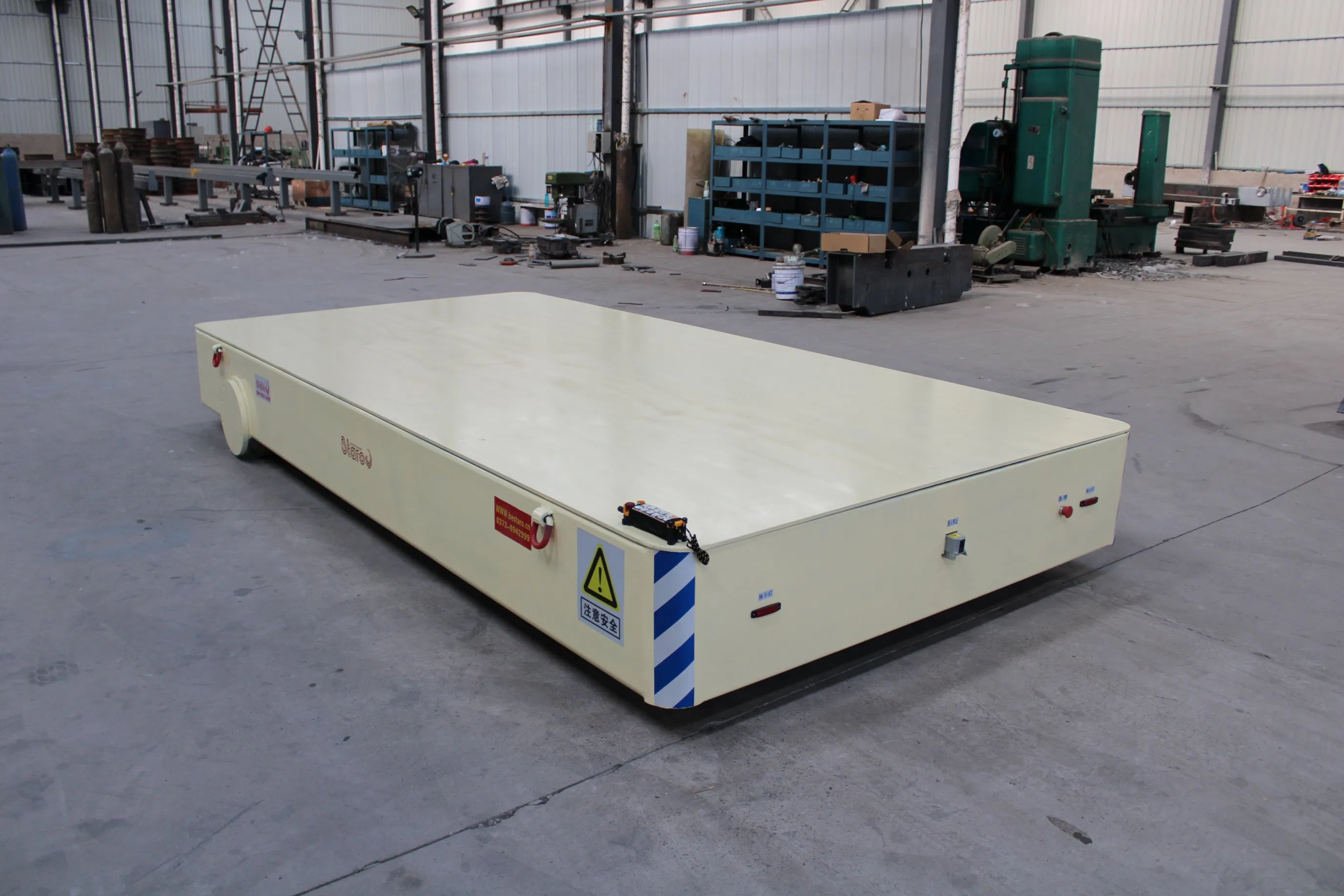 The Factory Produces Strong Frame Material Handling Equipment for Wharf