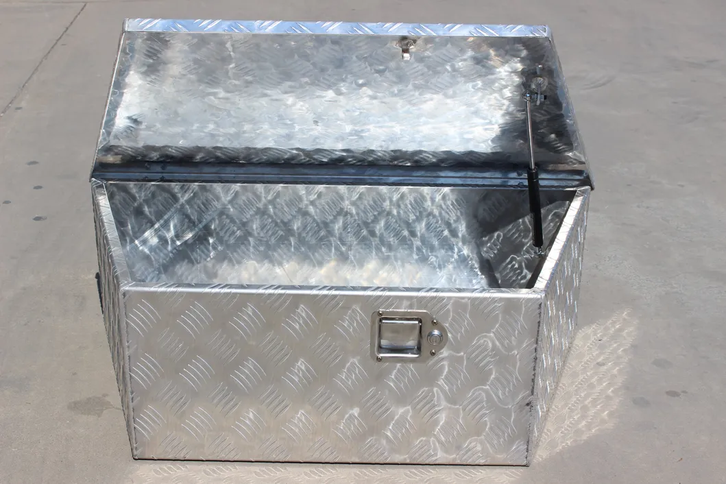 Aluminum Tool Box View 3