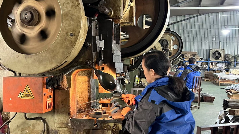 Okapi Logistics quality inspection and finished product storage