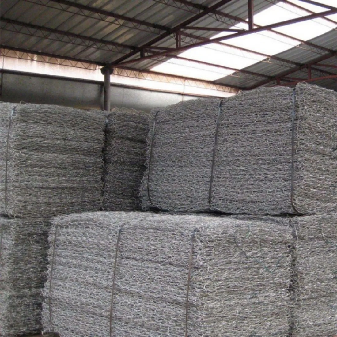 Anti Rust Galvanized Hexagonal Woven Wire Gabion Box Revetment Stone Cage