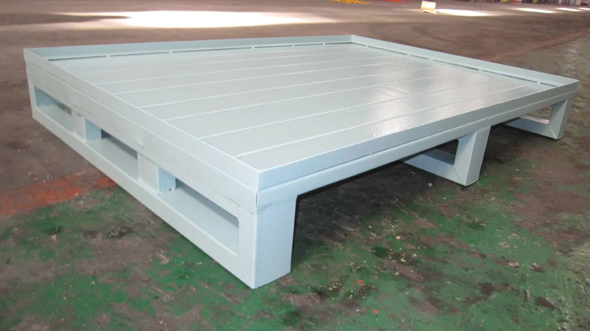 Galvanized Steel Pallet Stacking Pallet Iron Pallet Stackable Steel Pallet Storage Steel Pallet Warehouse Pallet Heavy Duty Pallet Container Pallet