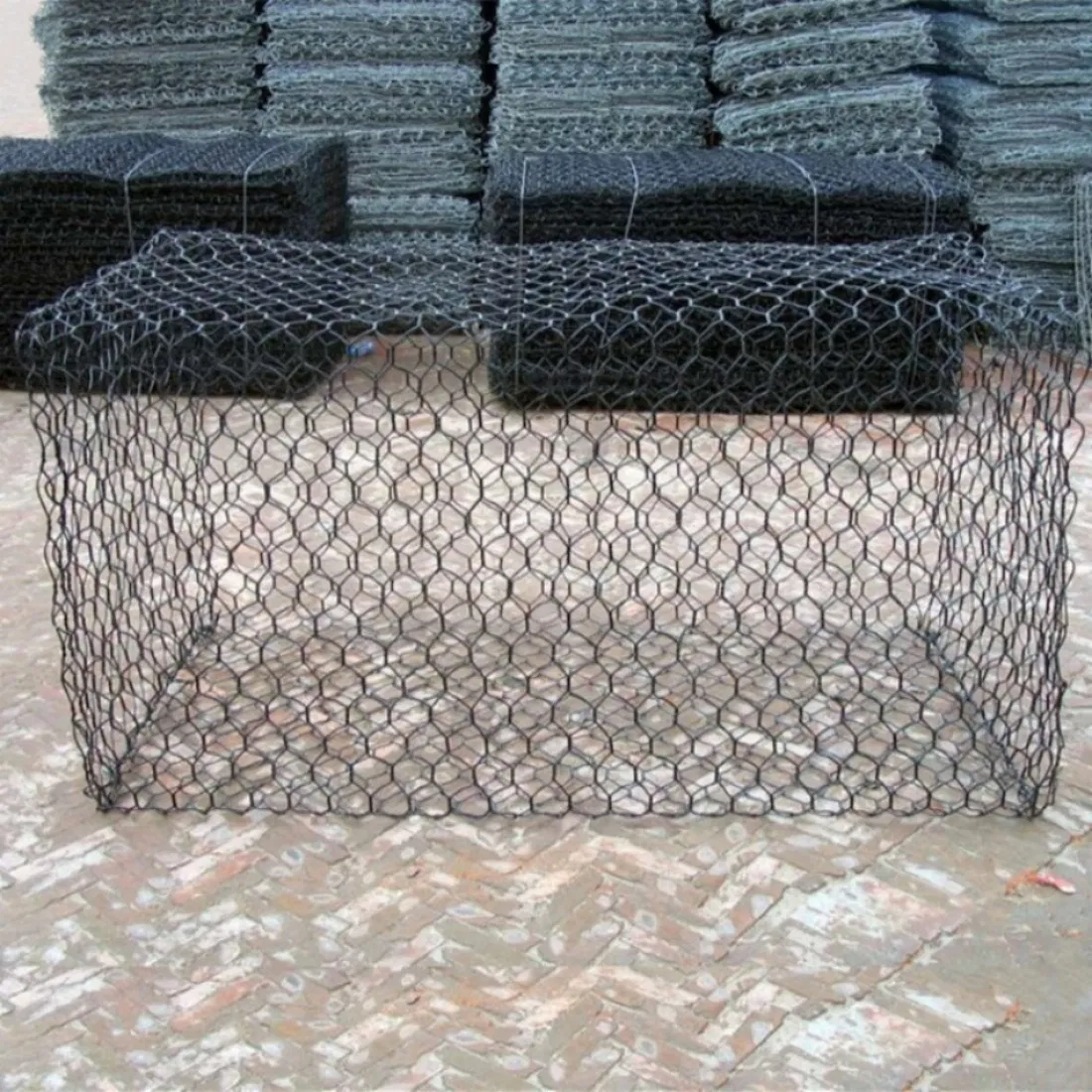 Anti Rust Galvanized Hexagonal Woven Wire Gabion Box Revetment Stone Cage