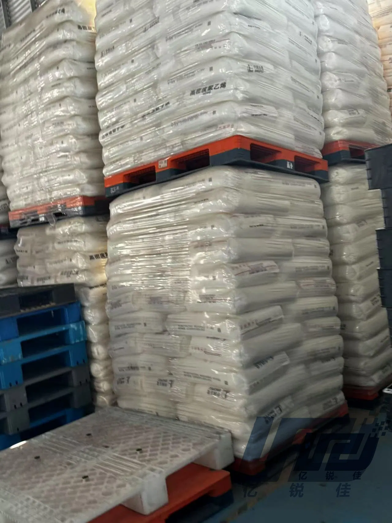 Industrial - Grade Foldable Plastic Turnover Box for Warehouse Logistics Operations