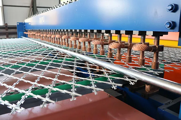 Fully Automatic Razor Wire Mesh Fence Welding Machine