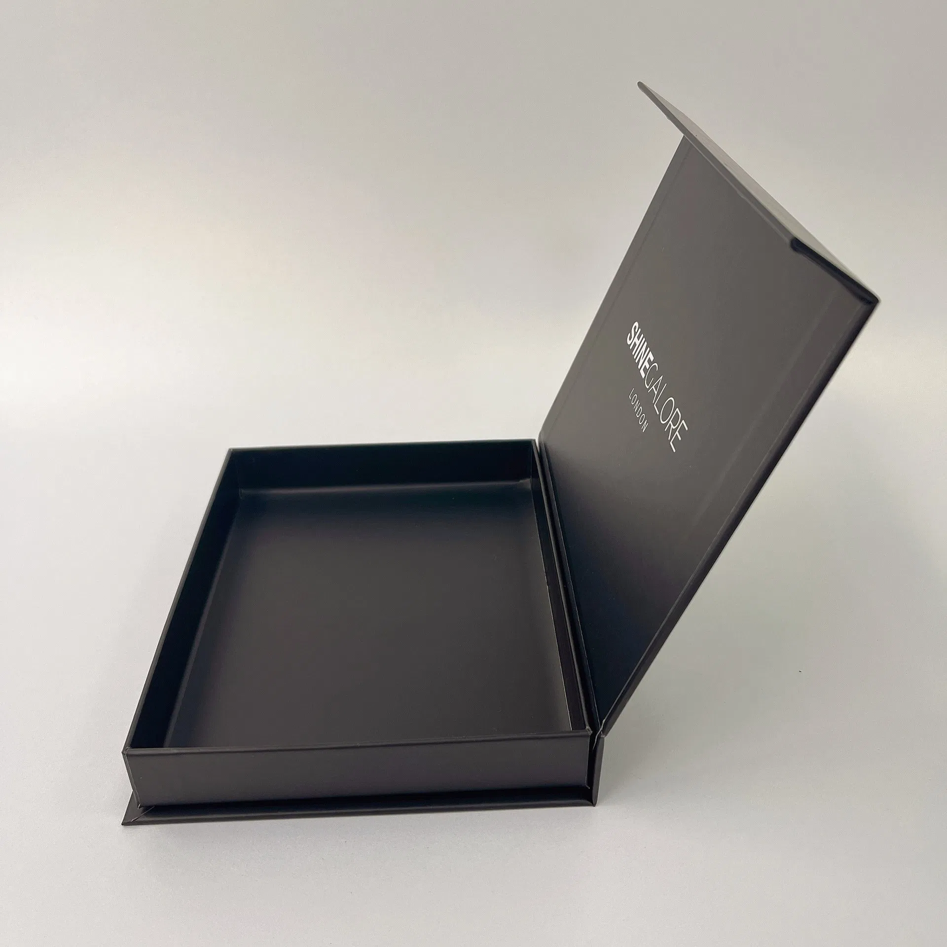 Custom Hard Logo Premium Luxury Cardboard Book Shape Flip Color Paper Cardboard Gift Packaging Magnet Packing Box for Chocolate Jewelry Perfume Flower Cosmetic