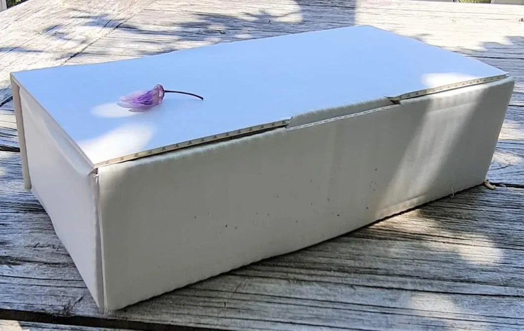 Stone Paper Box Detail 2