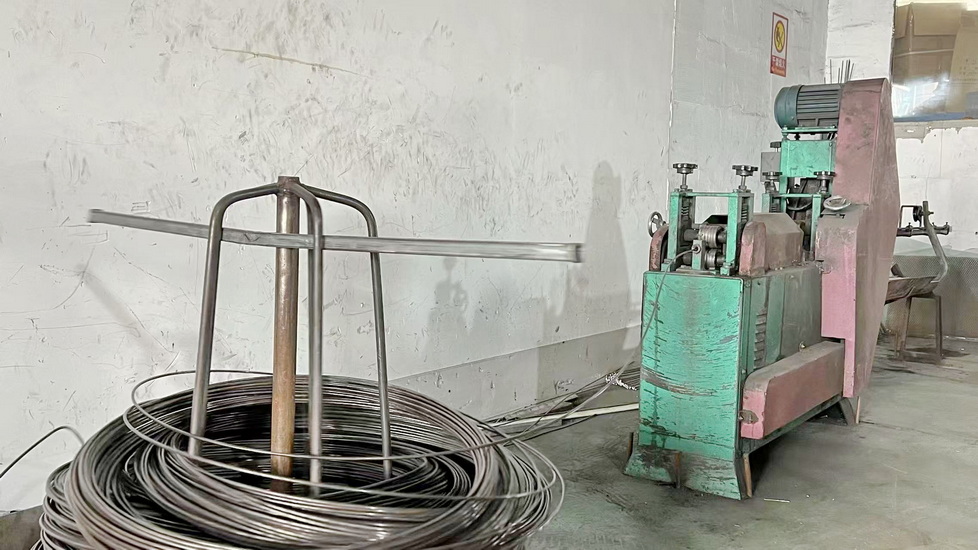 Okapi Logistics iron pallets and warehouse storage solutions