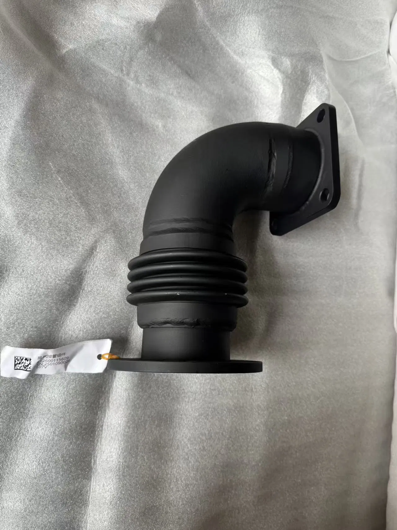 5804313 612600115609 Sem822D Bulldozer with Euro III Fuel Injection System and Exhaust Assembly. Sem Bulldozer Parts.