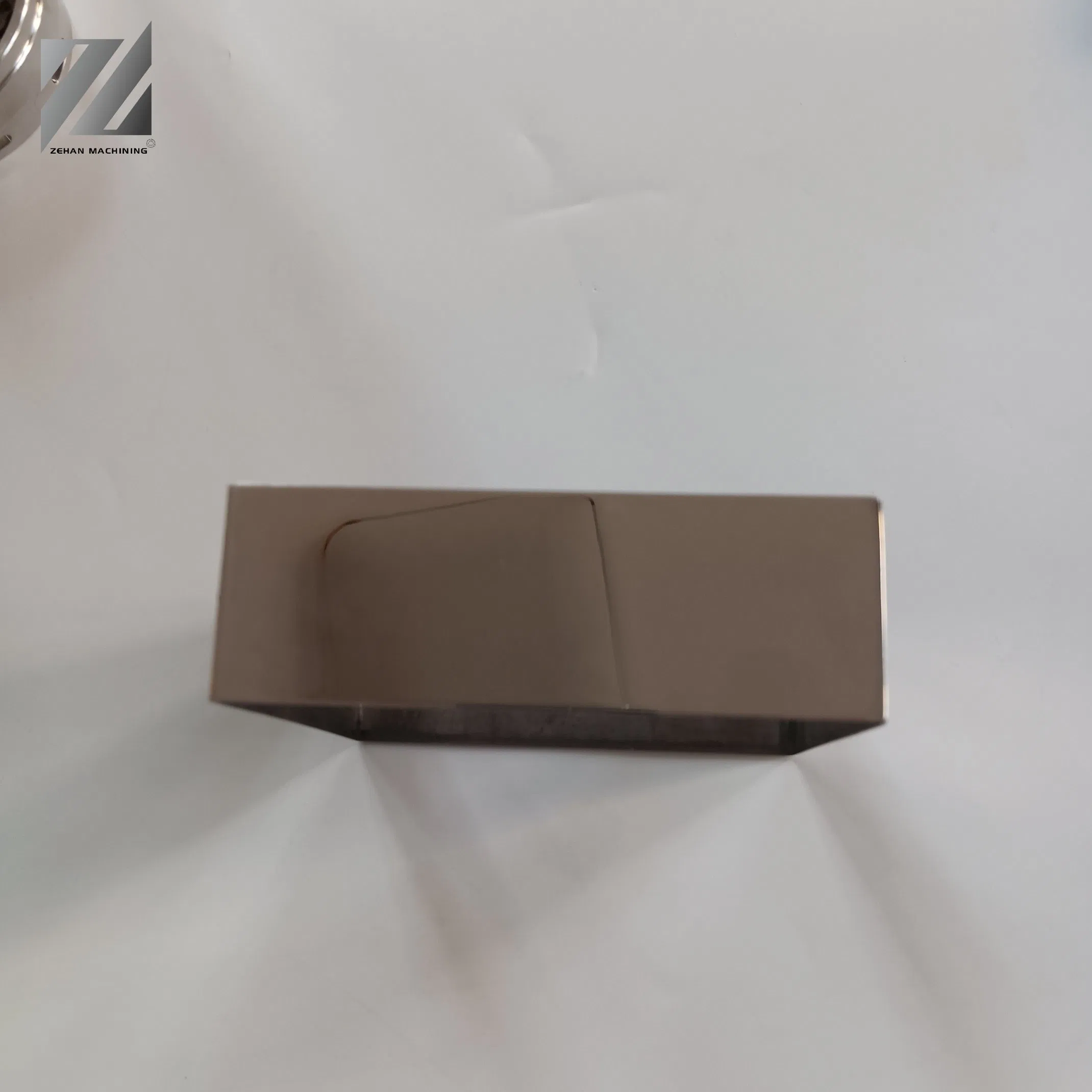 Factory Direct Custom Mirror-Finish Stainless Steel Lighting Components Ith Stainless Steel Bases