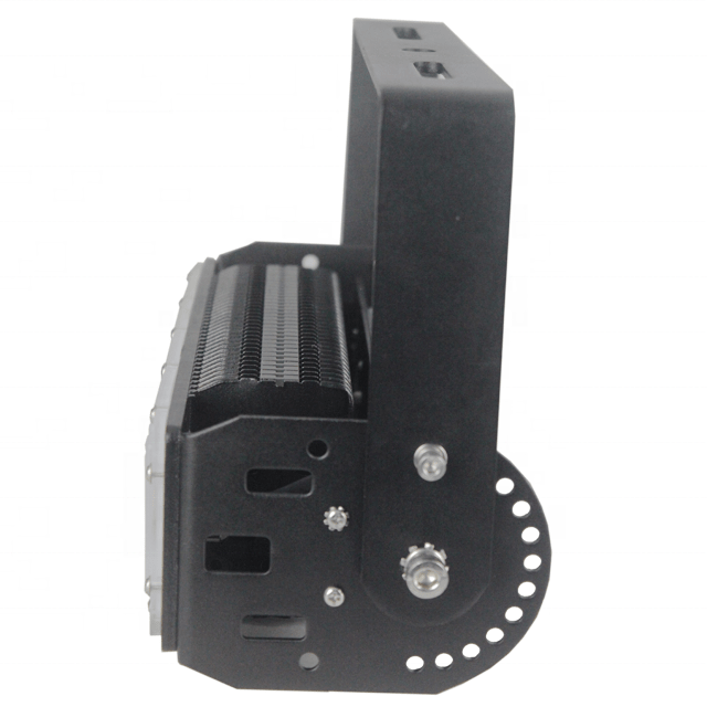 China New Slim Led Light Bow Fishing Outdoor Waterproof IP65 IP67 50W 100W 500W LED Flood Light LED Tunnel Light
