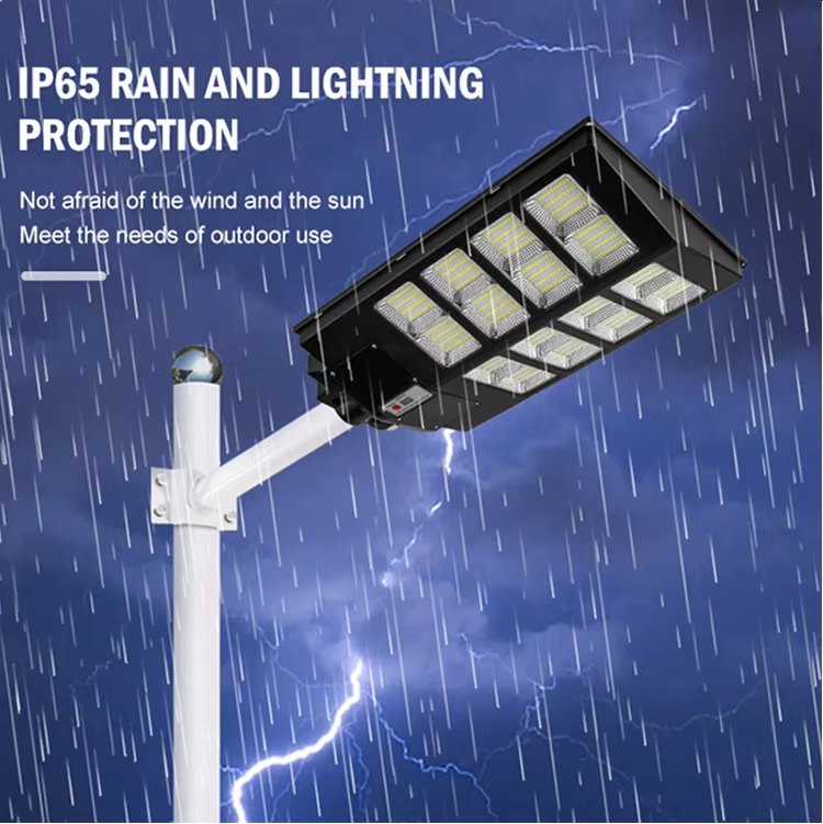 Smart IP65 Solar Street Light All-in-One with Motion Sensor for Outdoor Road Lighting