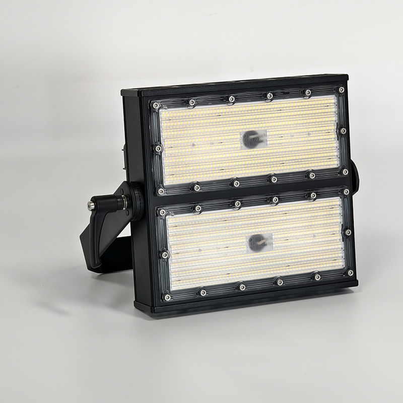 Conssin Waterproof Robust Construction Long Lifespan Low Maintenance LED Floodlight