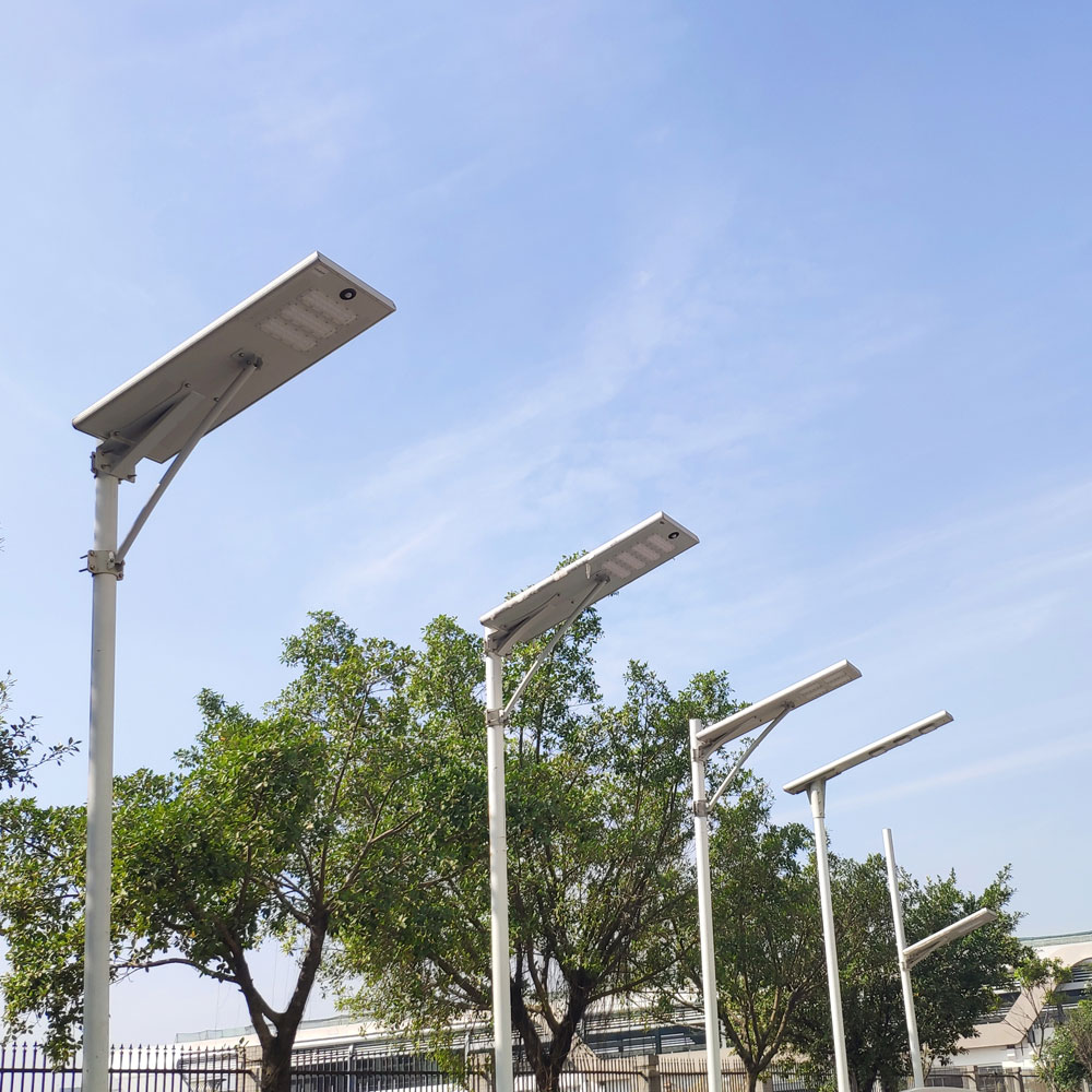 200w Split Lamp Housing Integrated Panel Automatic Highway Motion Sensor Solar Street Light with Pole