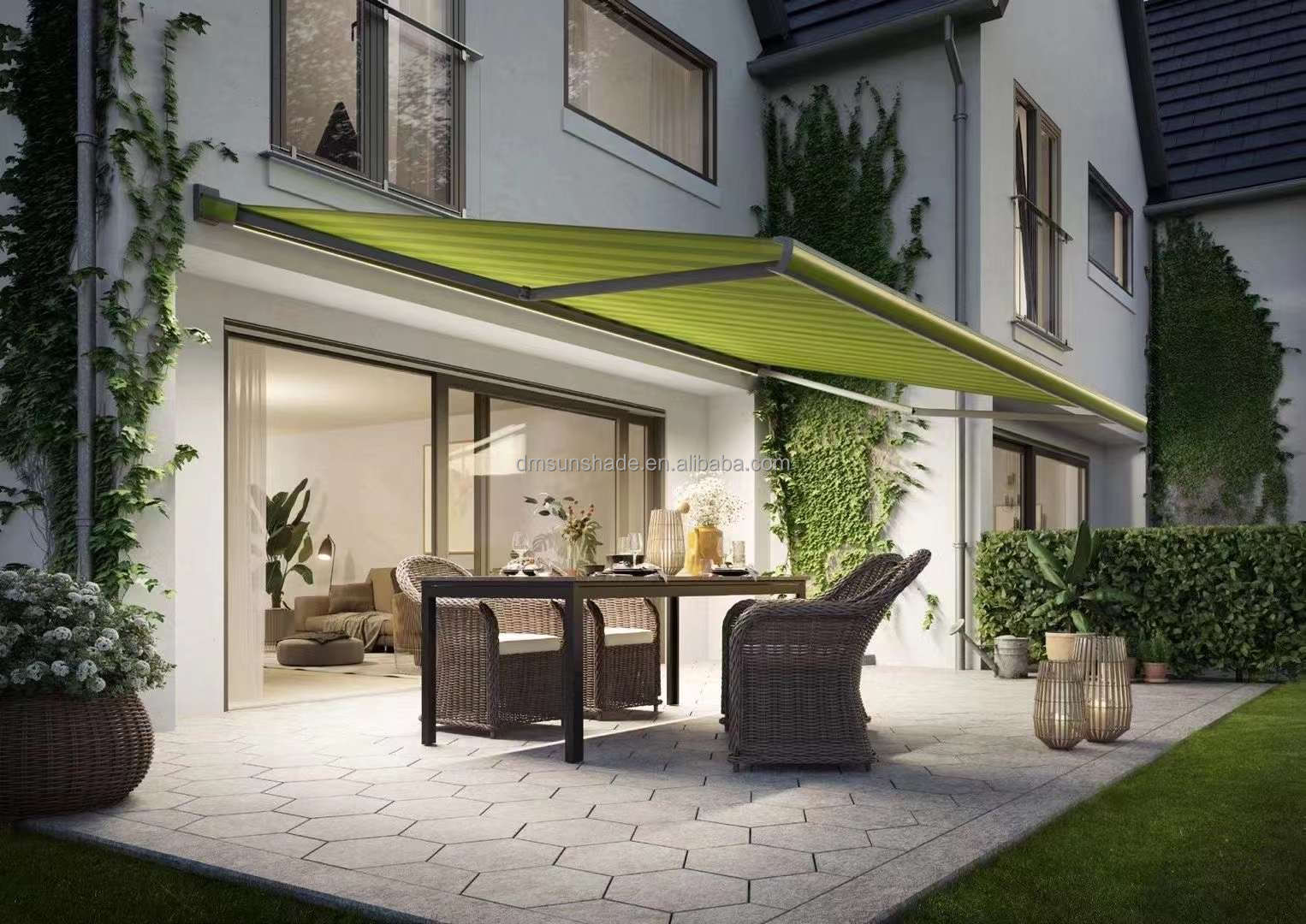 Retractable Awning Details