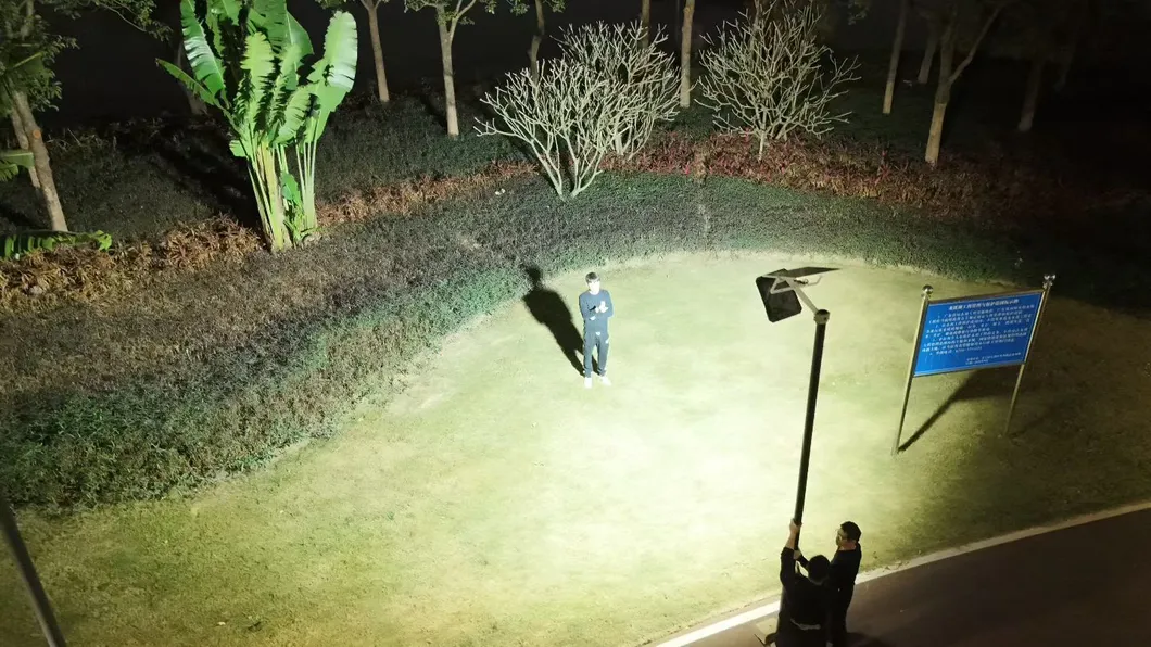 Solar Floodlight 200W-2000W All-in-One LED Solar Projector Light IP65 Waterproof Outdoor Lighting
