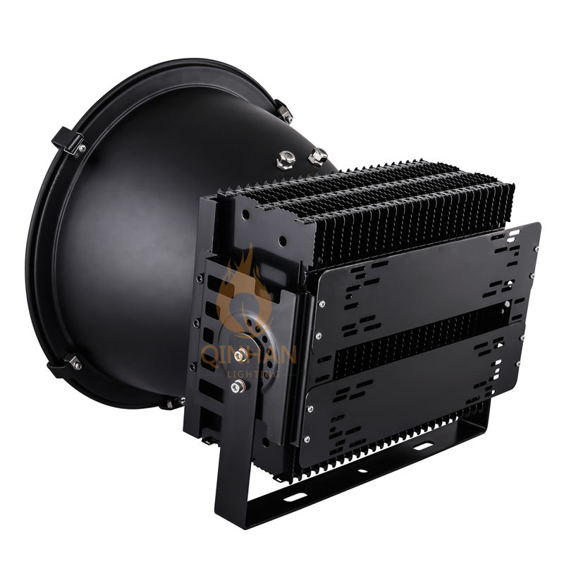 High Power IP65 200W Industrial Factory Workshop High Bay Flood LED Light for Warehouse Exhibition Lighting