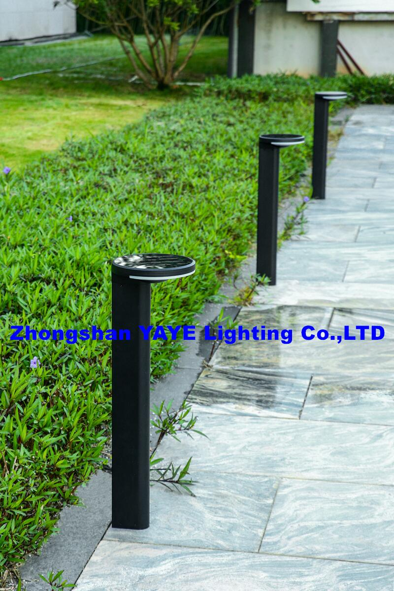 Yaye 2023 Hottest Sell 50W Outdoor Waterproof IP65 LED Solar Lawn Park Light for Gardens and Plaza with 1000PCS Stock/ 3 Years Warranty