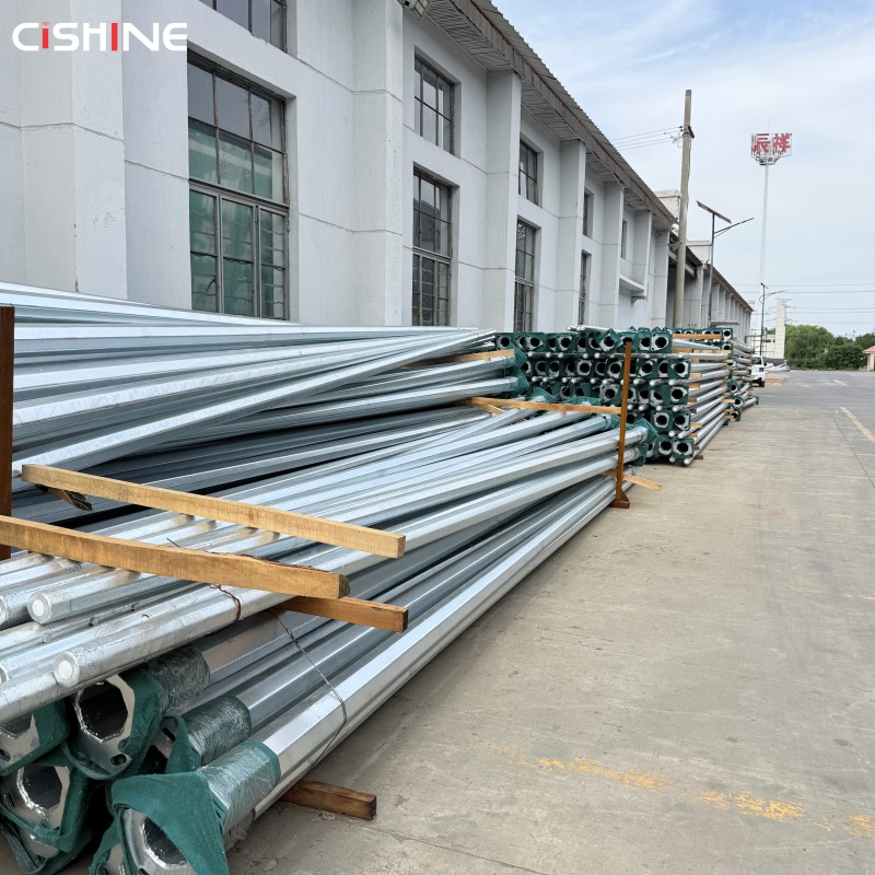 Outdoor 6m 7m 8m 9m 10m 12m Solar Galvanized Electrical Steel Octagonal Tapered Fiber Optic Street Lamp Pole Lighting Post Price