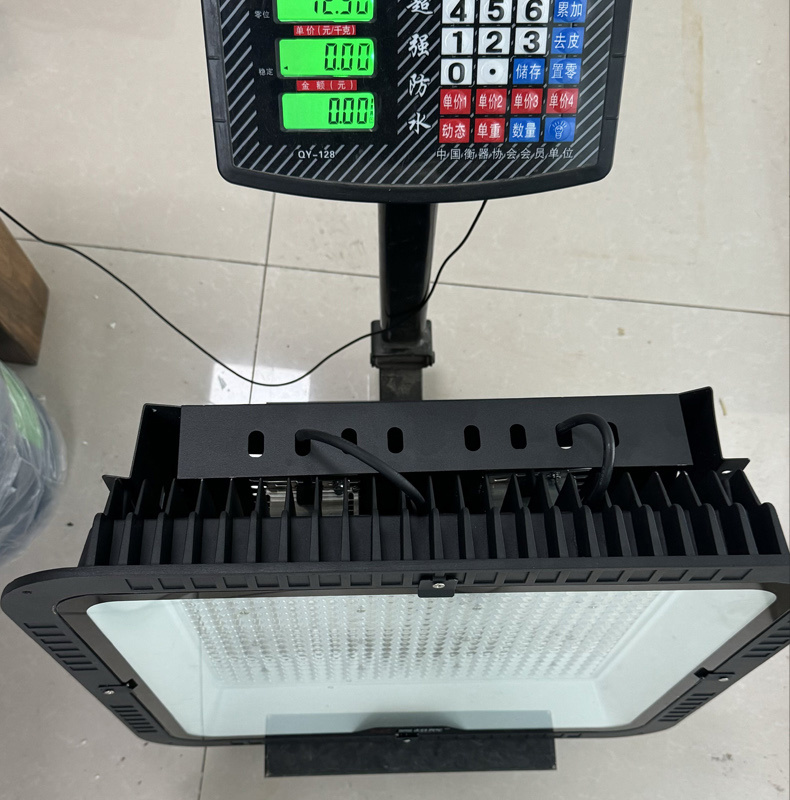 High Power Stadium Tunnel Light Projector 1500W 1000W 800W 400W LED Tunnel Floodlight