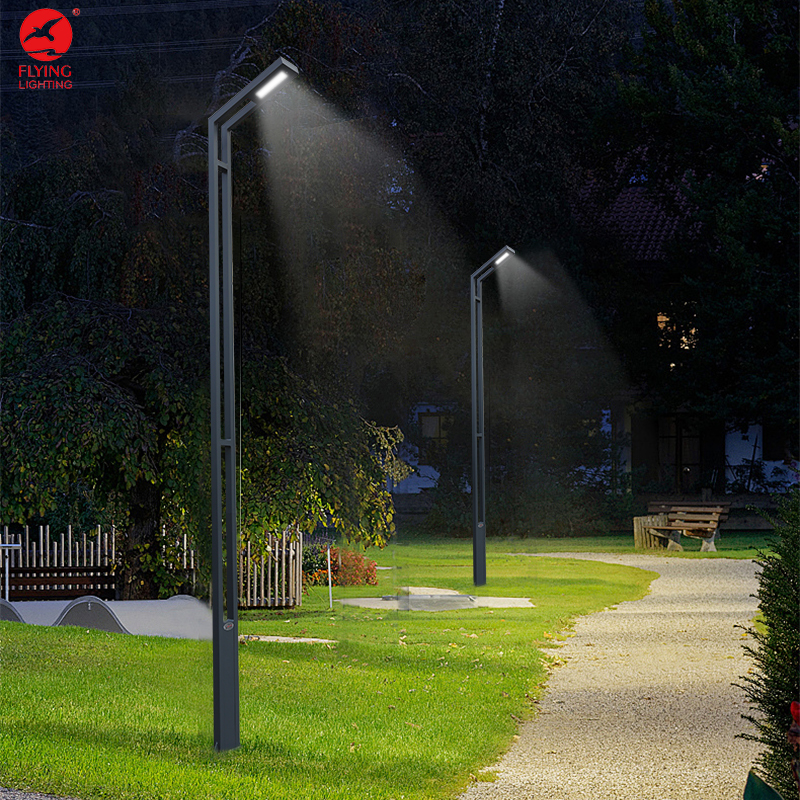 Customized Outdoor Waterproof Aluminum Led Lamp Pole Villa Courtyard LED Landscape Garden Light