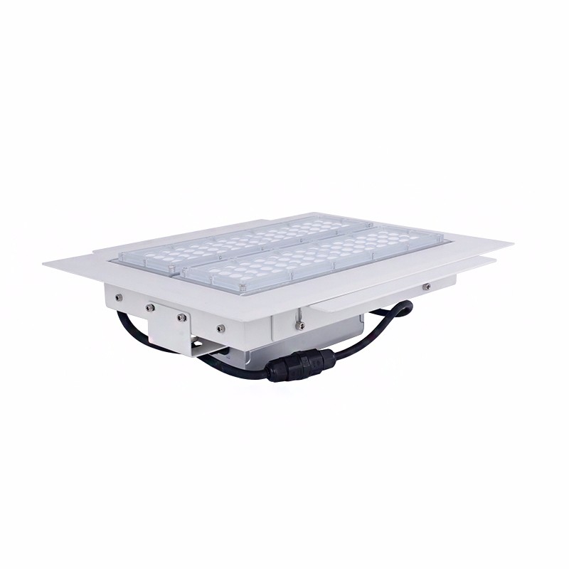 60 80 100W Multifunction LED Canopy Lights with IP65 Rating 5-Year Warranty for Warehouse Gas Station Illumination