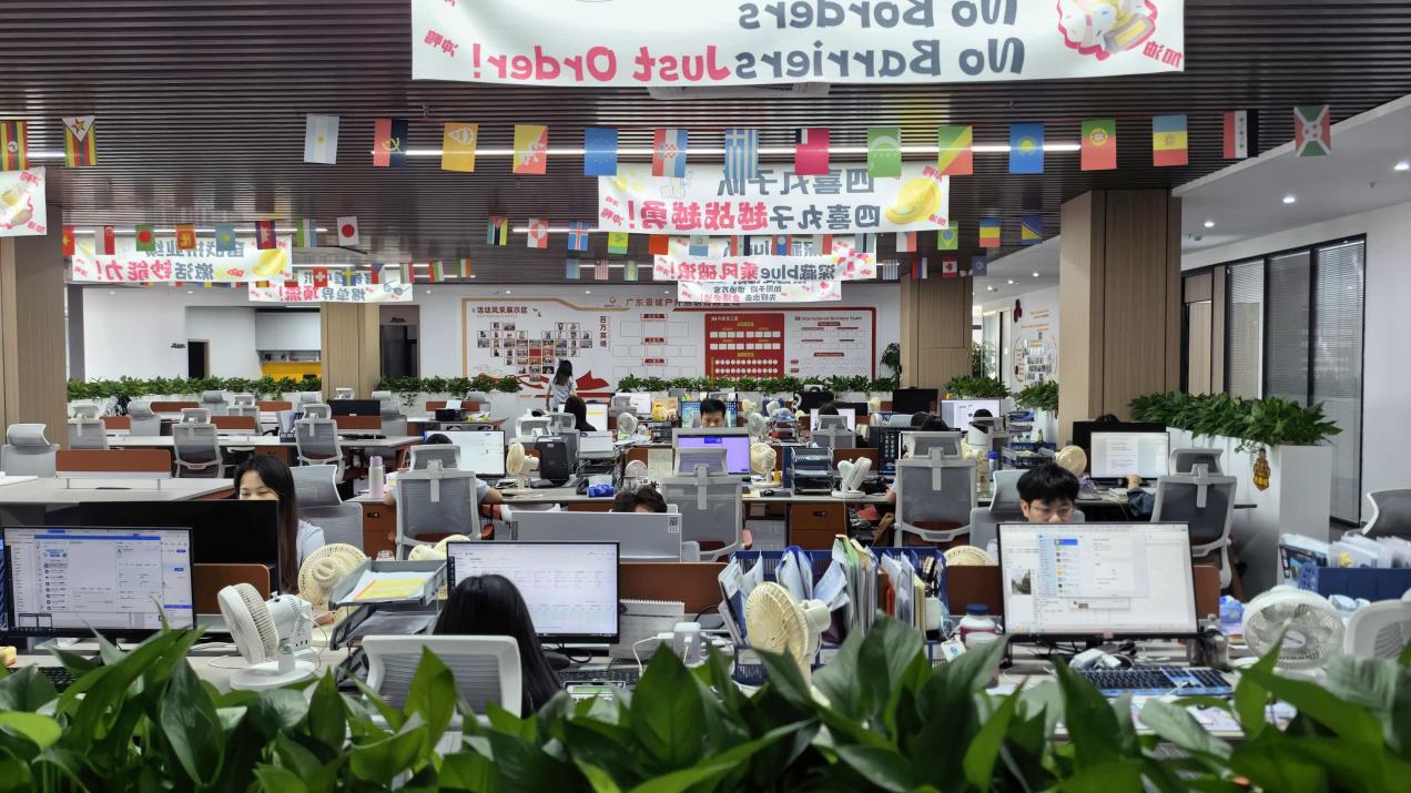 OneAll Lights outdoor lighting manufacturing facility
