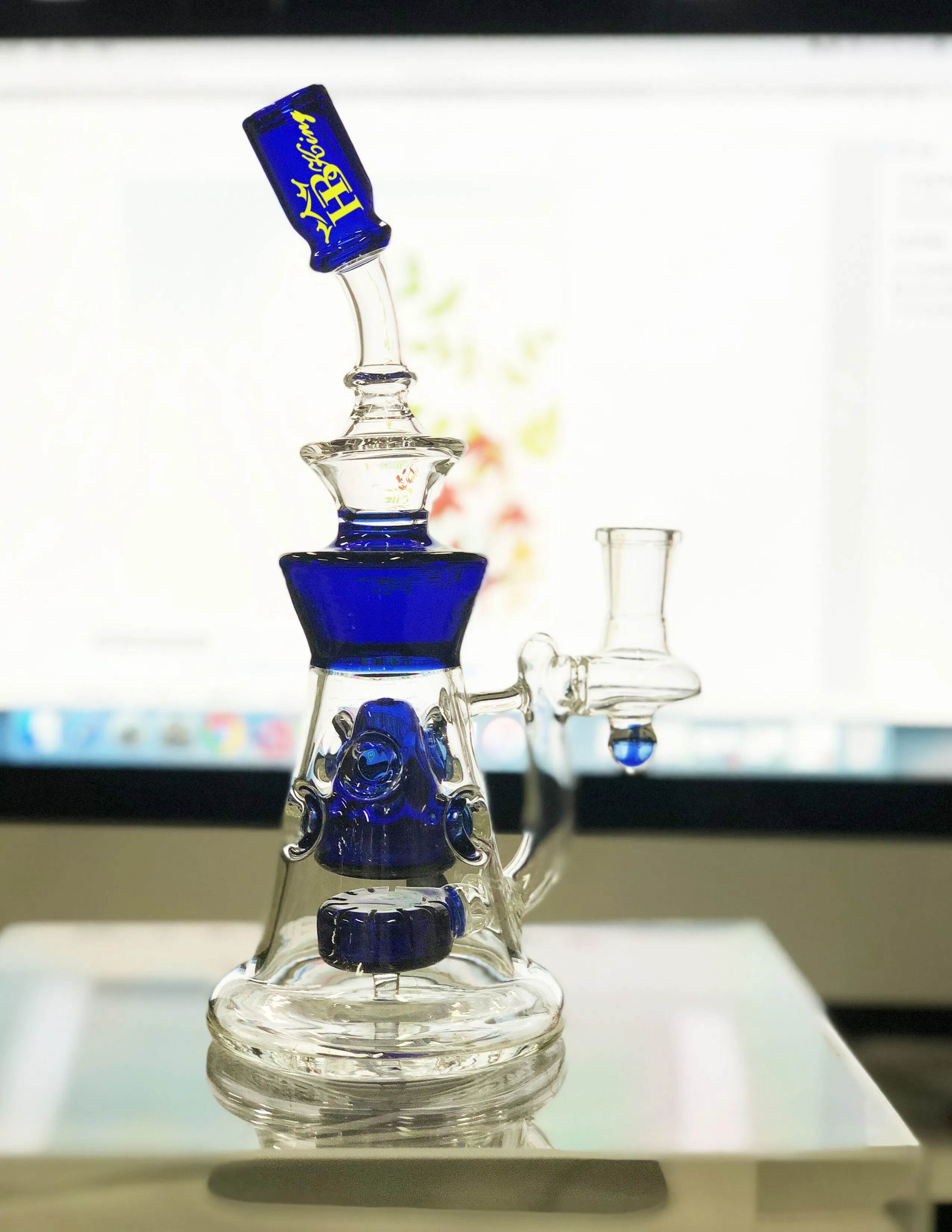 Hbk-41 18inch 55diameter 5thickness Beaker Base 7mm Honeycomb Disc Perc to Showerhead Diffuser Glass Smoking Water Pipe