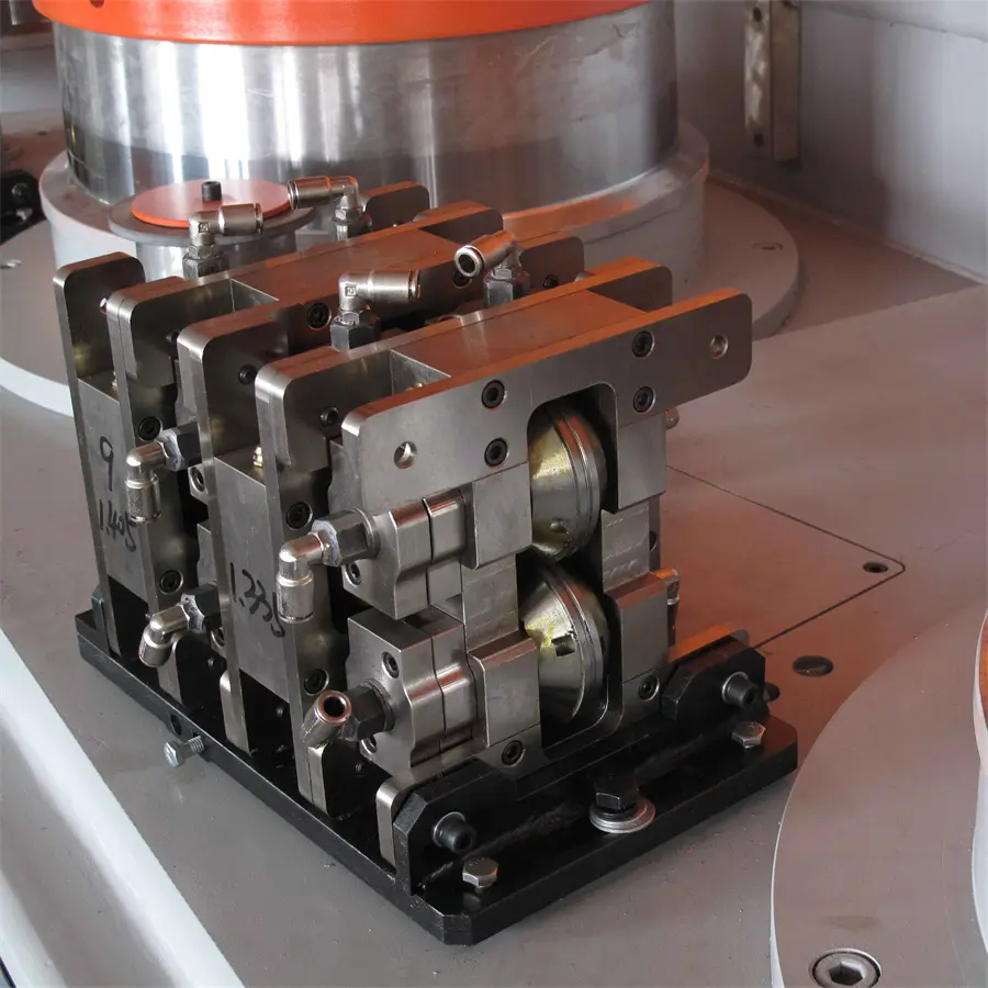 High-Quality Drawing Dies & Rolling Cassettes Factory, Factories