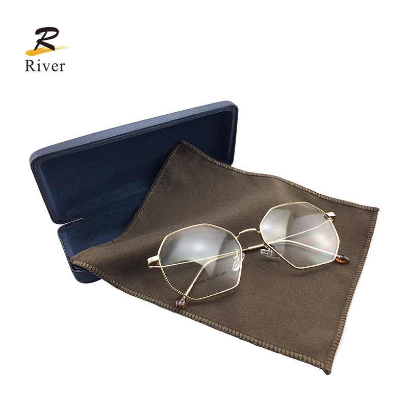 Premium Eyewear Display