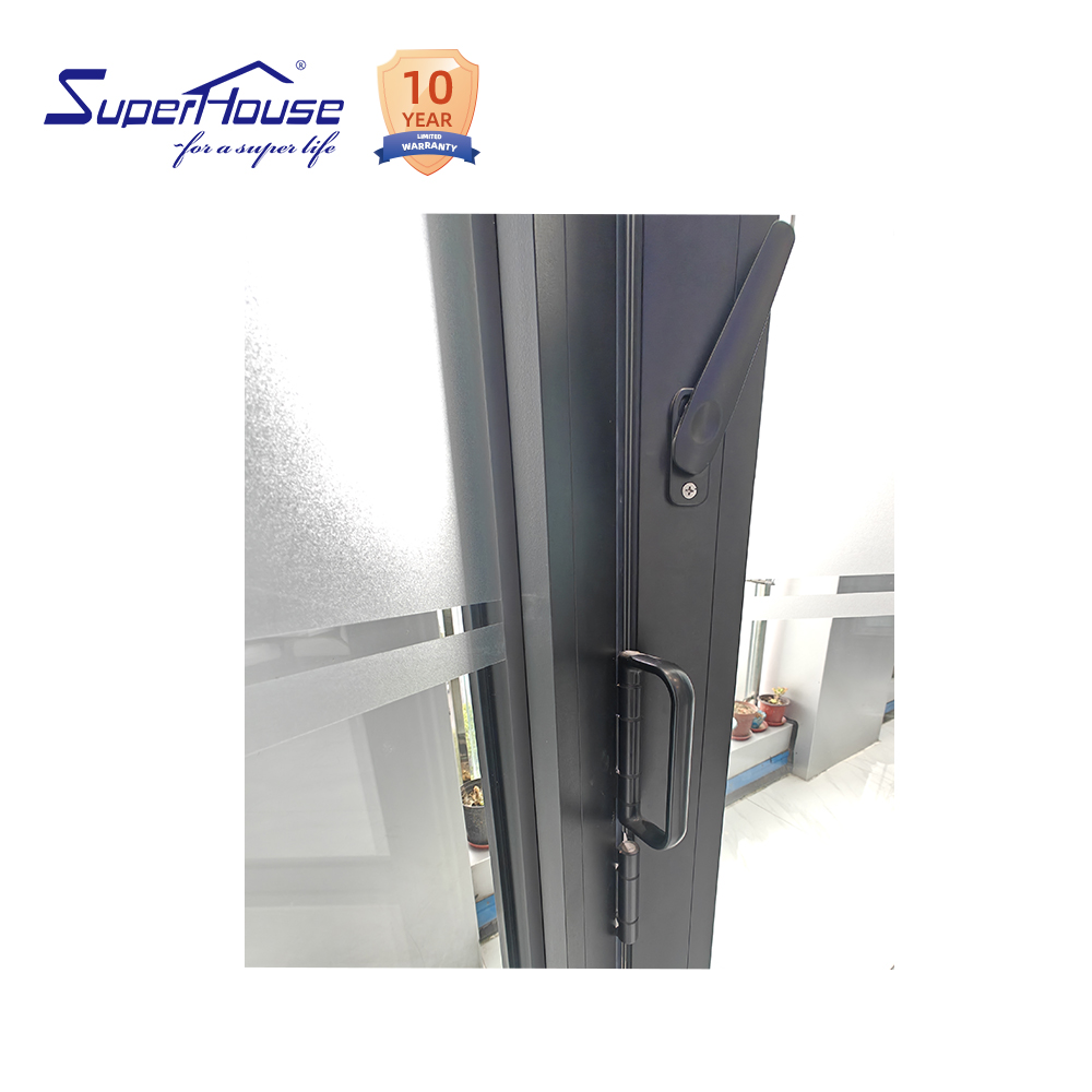 Bi-Folding Door Detail 1