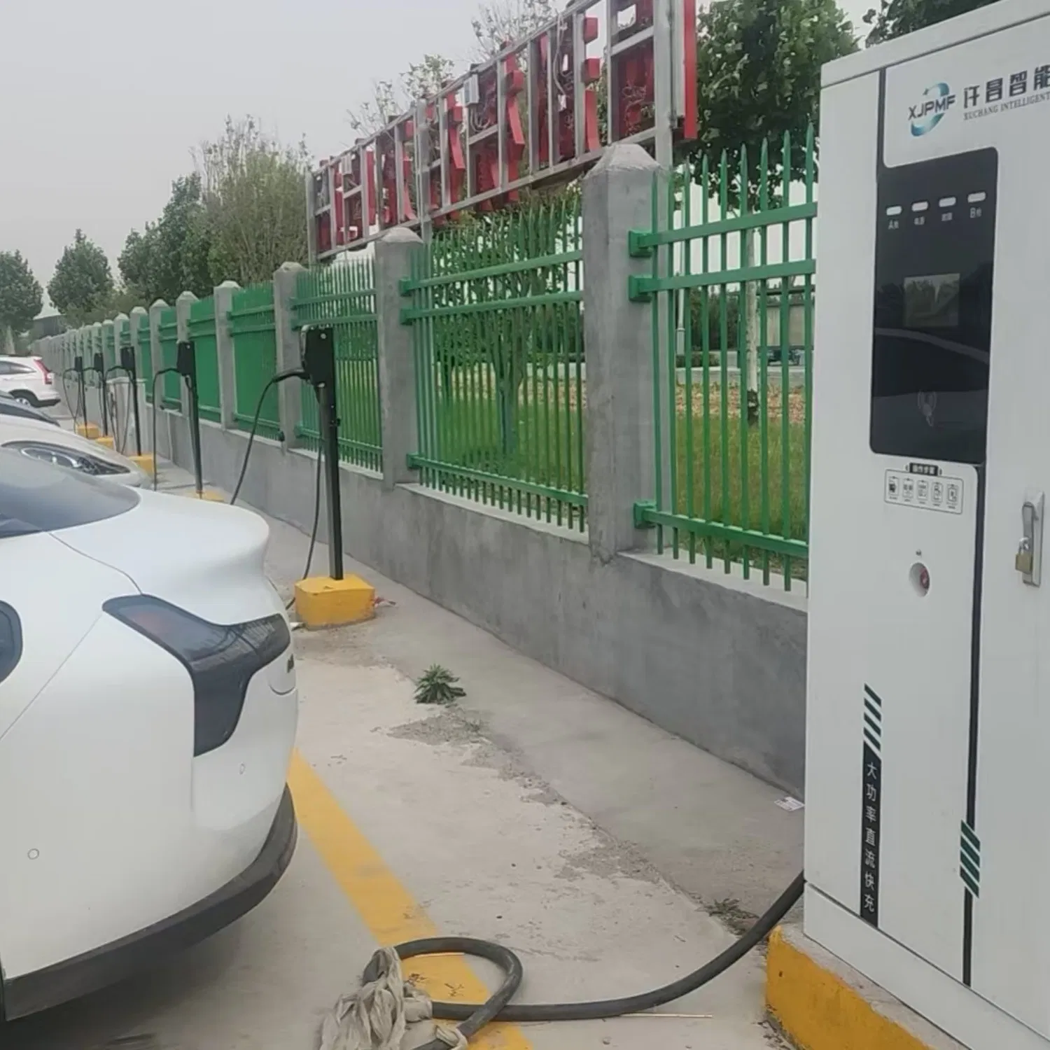 Fast EV Charger Highway Corridor Charging Station