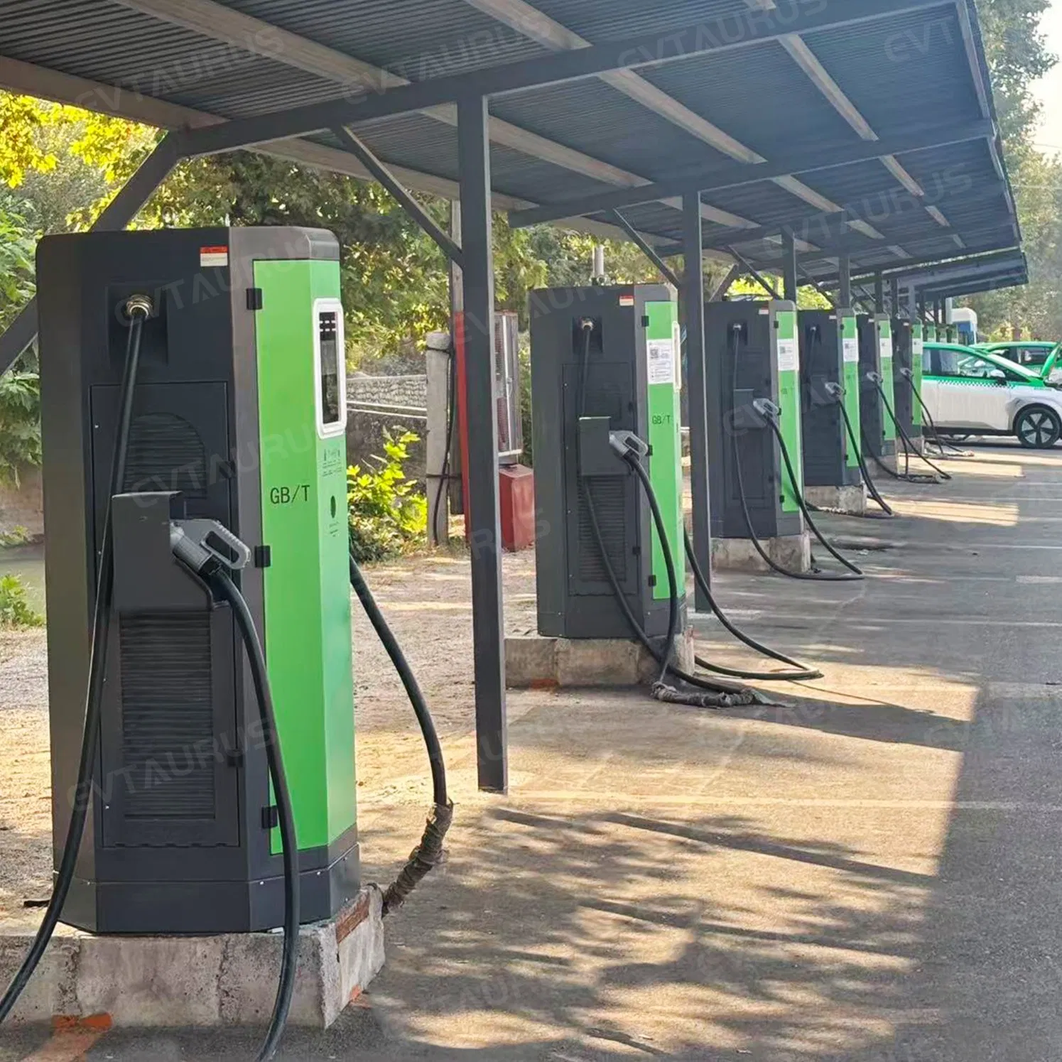 2025 New IP54 Double Gun 120kw 180kw CCS2 Ocpp DC EV Electric Fast Charging Station Highway Floor-Mounted Charging Stations