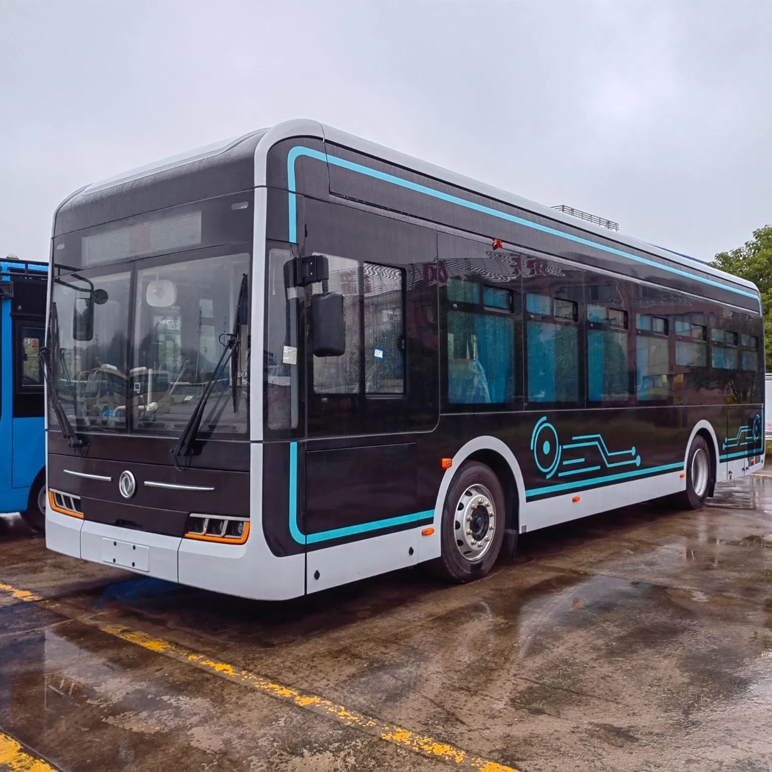 2025 New Dongfeng 23-45 Seats Bus Solution Innovative Bus Providing Sustainable City Transit Options Chinese Passenger City Electric Bus Factory Price EV Bus