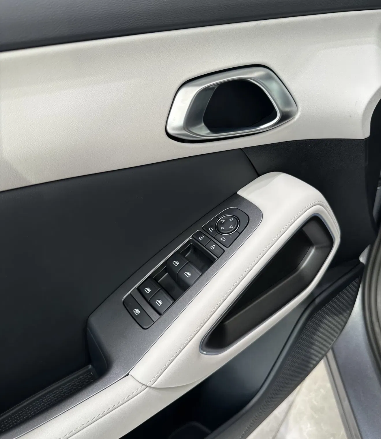 Smart Urban EV 2025 Byd Yuan up Car 401km Energetic Smart Driving EV SUV for Fast Charging Daily Commute