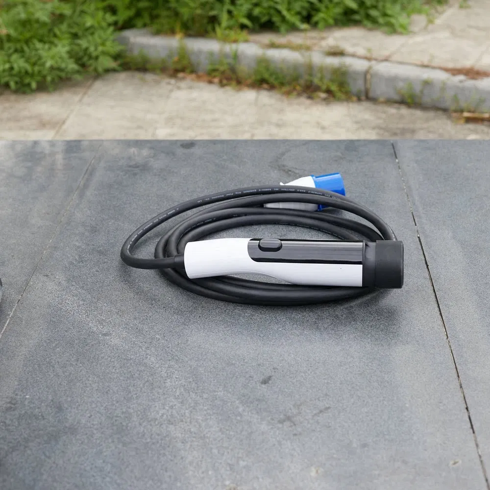 High Temperature Resistance Impact Resistant Qd10 Portable EV Fast Charger