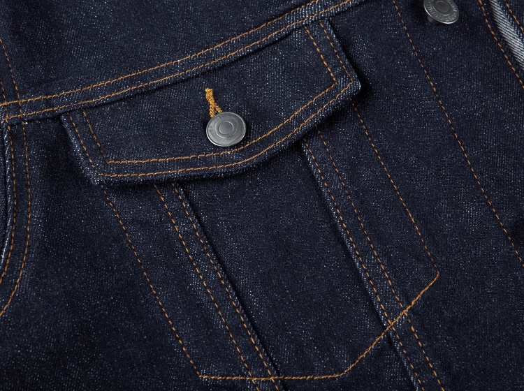 Sportswear details 4