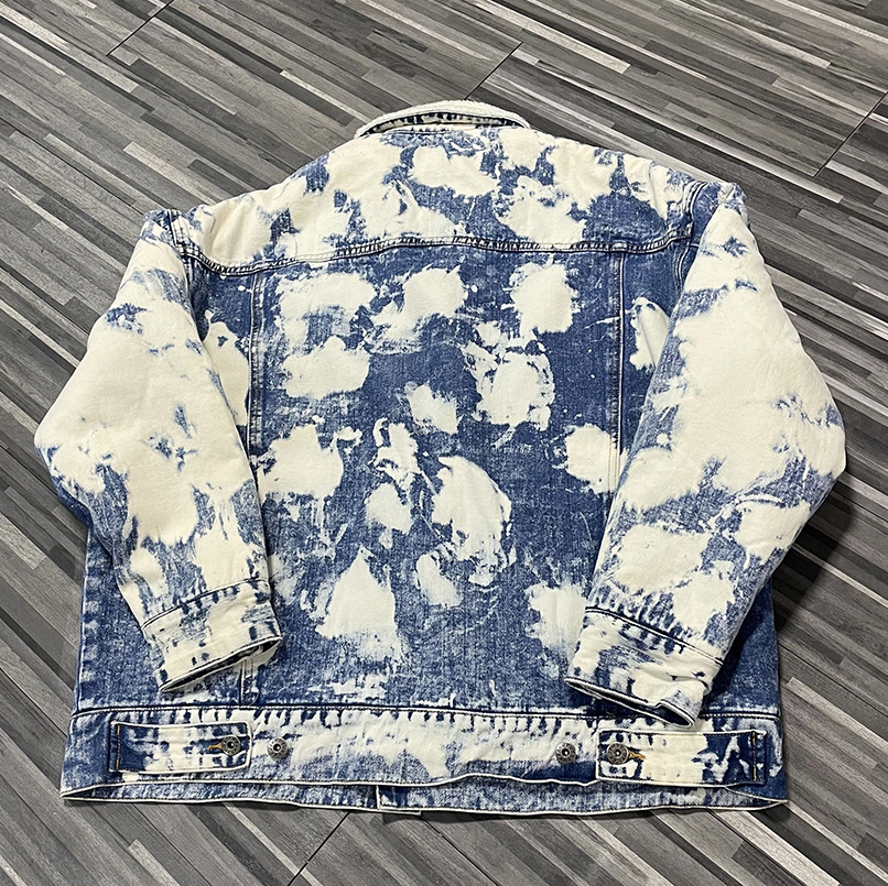 Mens Embroidered Streetwear Windproof Denim Jacket Winter Washed Turn Down Collar Custom OEM ODM Service