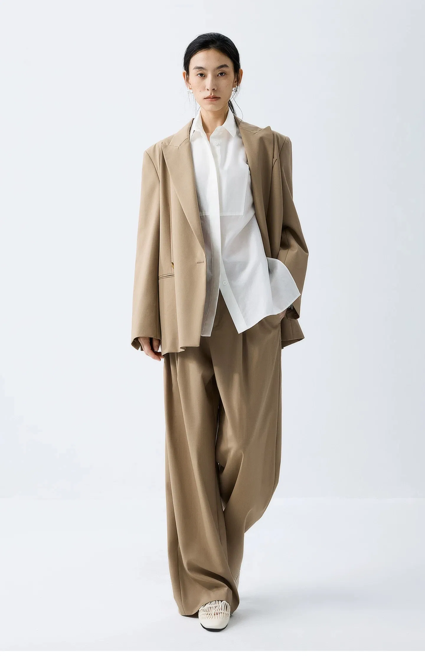 Brand Logo 2 Piece Women Suits Set Blazer Jacket Paired with Loose Long Pants Wholesale Lapel Collar Double Breast Blazer for Women Casual Wear